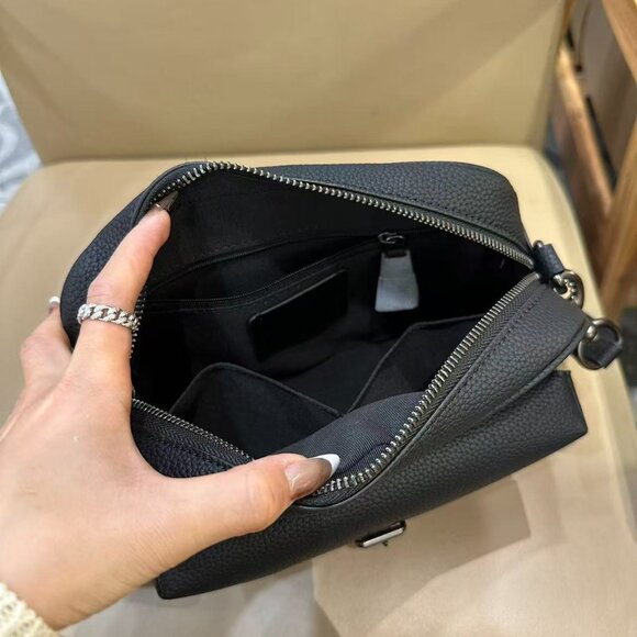 COACH Men's Monogram Warner Casual Crossbody Bag, Size 21.5 x 15.5 cm x 6.5 cm - Picture 9 of 9